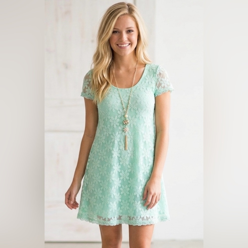 Kimchi Blue mint lace overlay trapeze dress